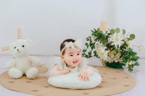 广州借卵试管代怀包男孩宝宝什么时候会爬