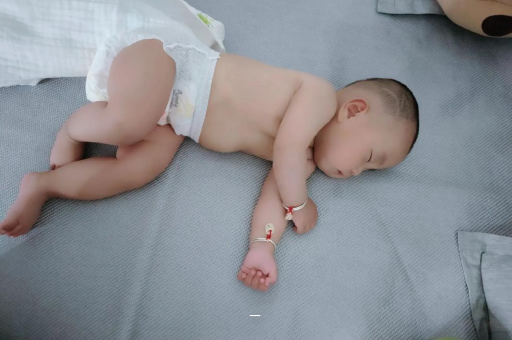 广州借卵试管代怀包男孩溶豆几个月宝宝可以吃